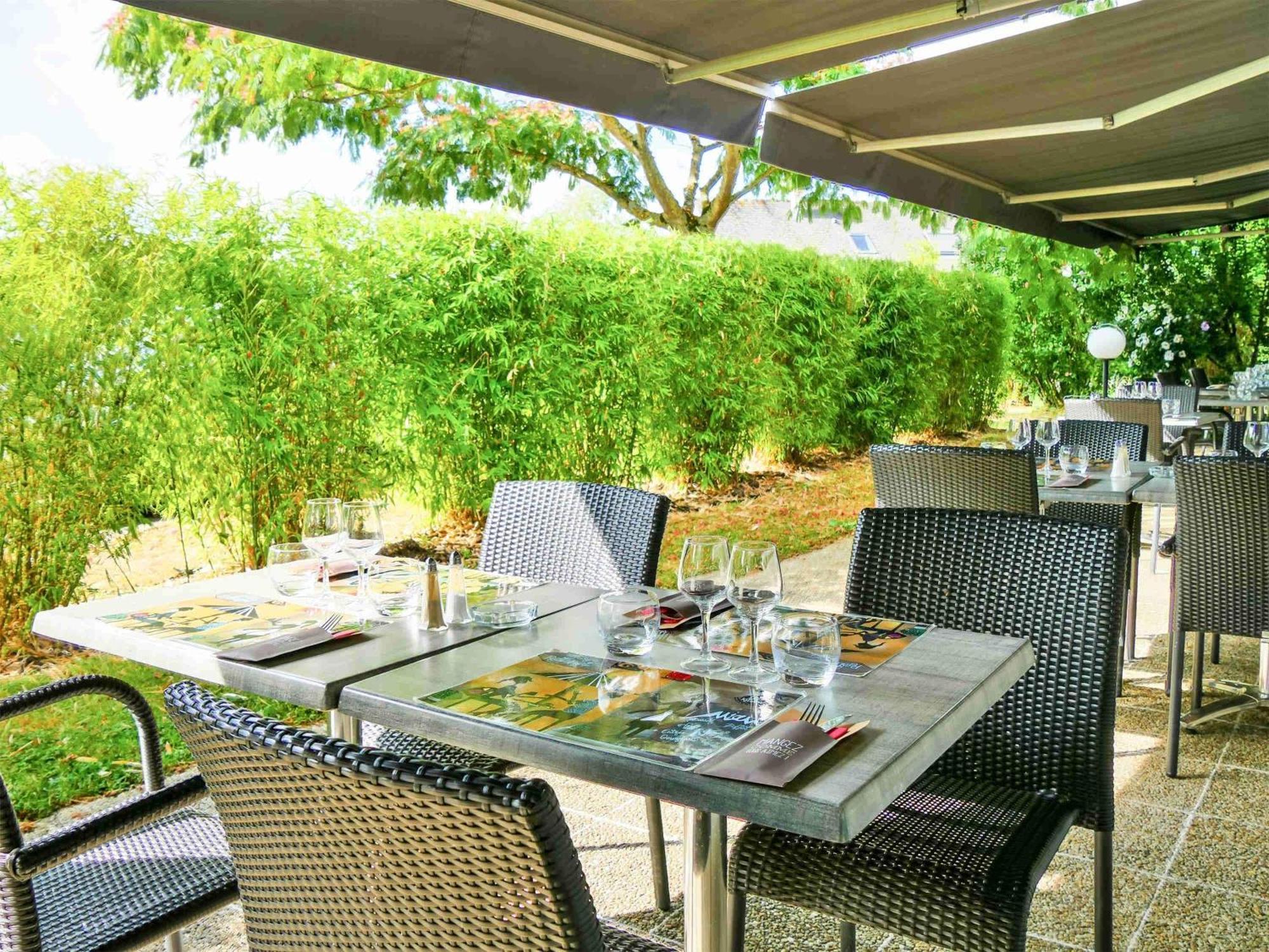 Ibis Laval Le Relais D'Armor Hotel Change  Exterior photo